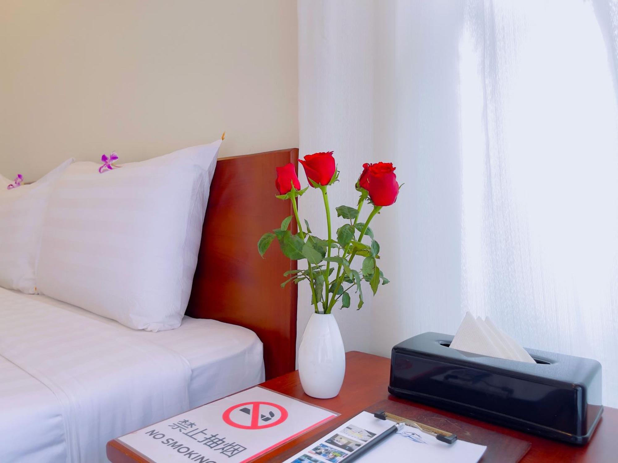 Sea Breeze Resort Сиханоуквил Екстериор снимка