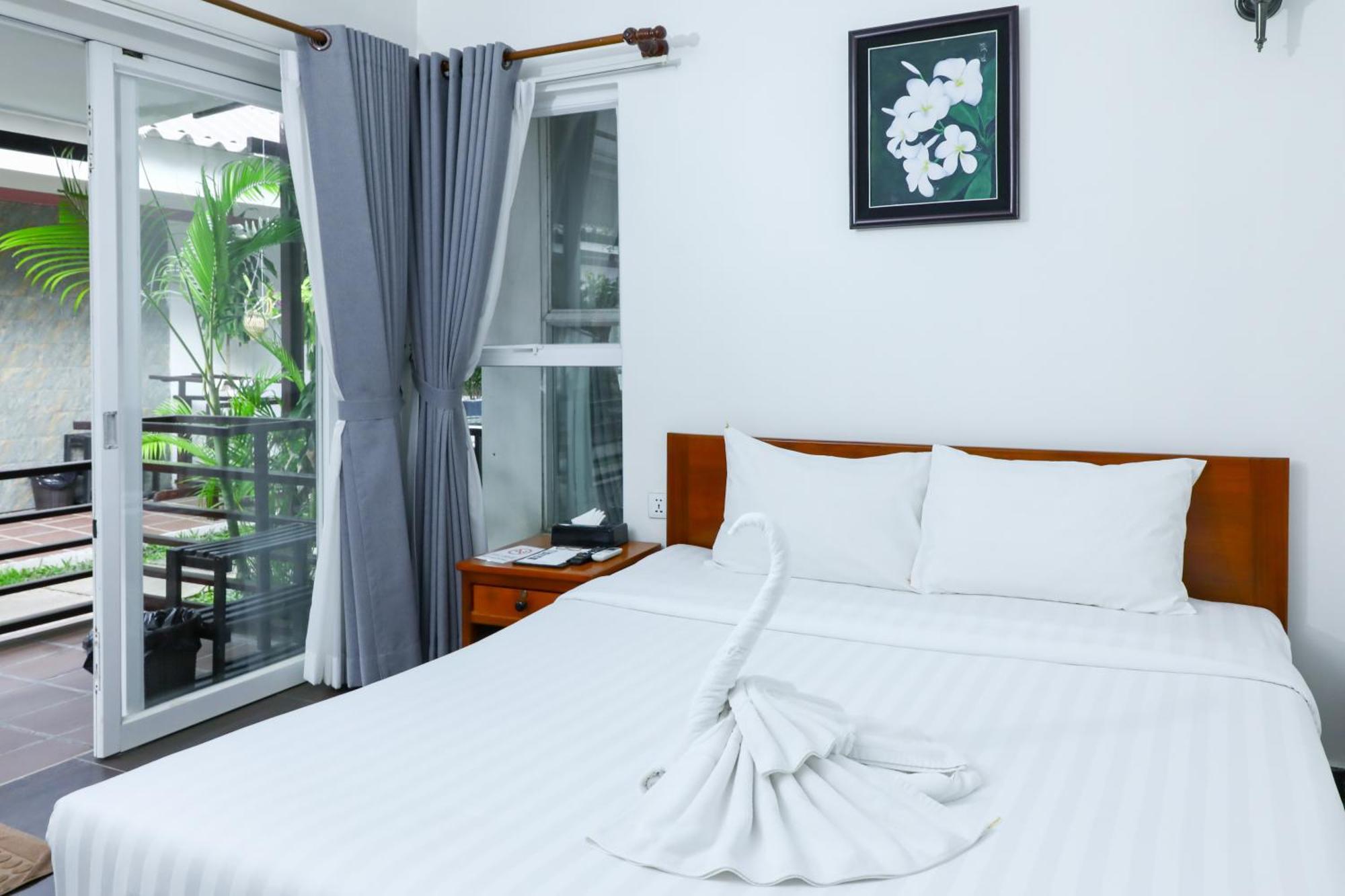 Sea Breeze Resort Сиханоуквил Екстериор снимка