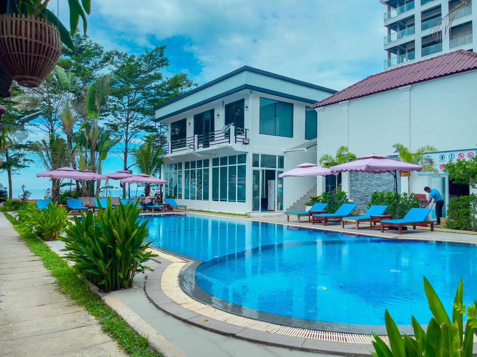 Sea Breeze Resort Сиханоуквил Екстериор снимка