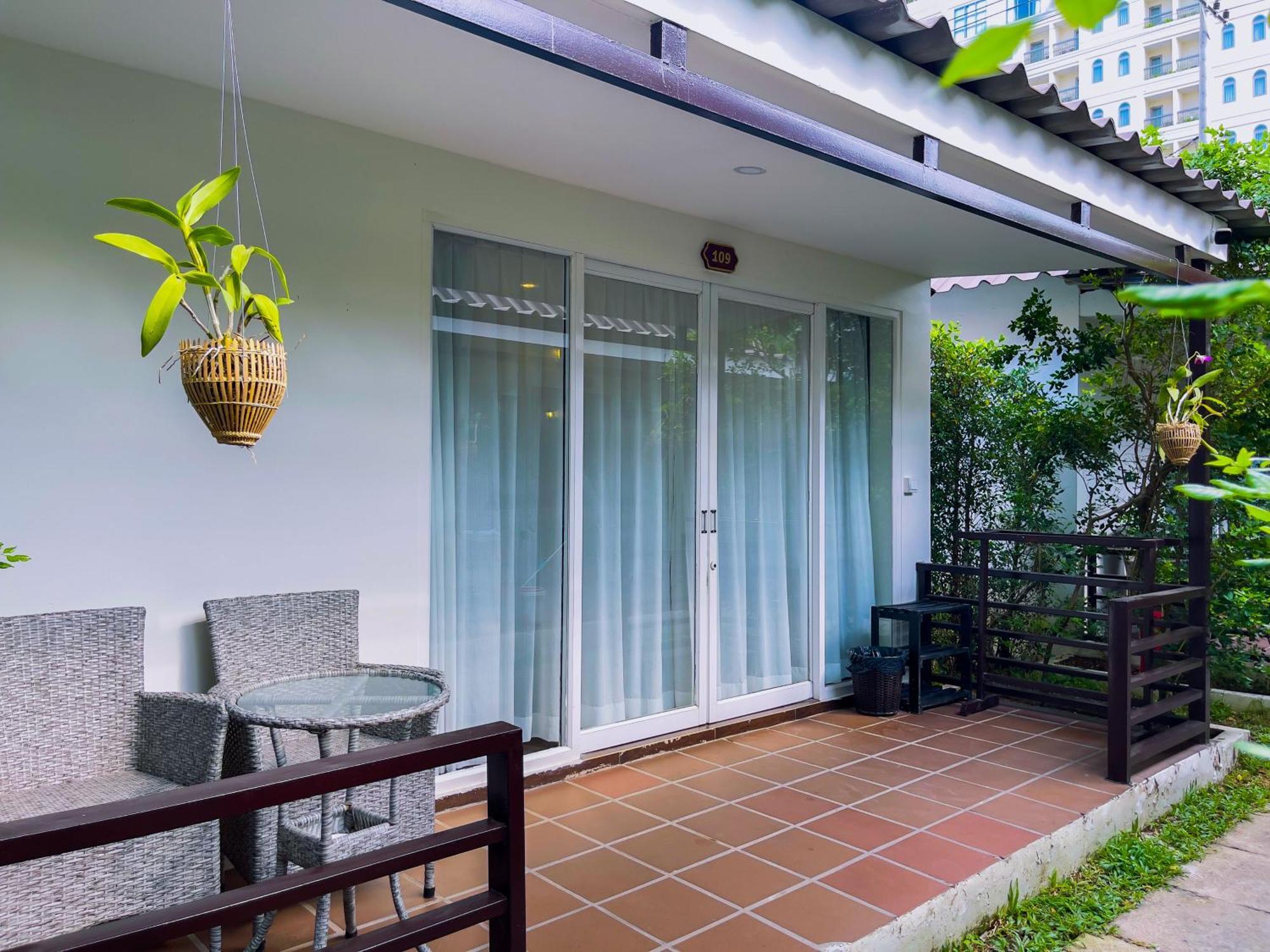 Sea Breeze Resort Сиханоуквил Екстериор снимка